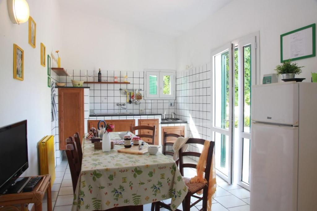 Azienda Agricola Sapereta Porto Azzurro Bagian luar foto