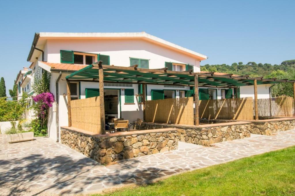 Azienda Agricola Sapereta Porto Azzurro Bagian luar foto