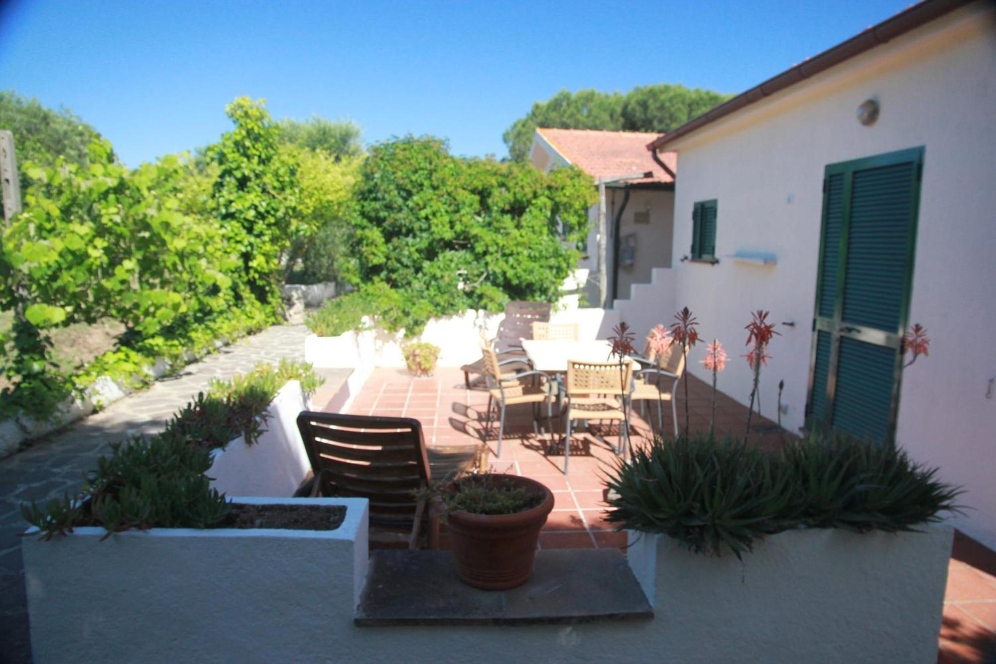 Azienda Agricola Sapereta Porto Azzurro Bagian luar foto