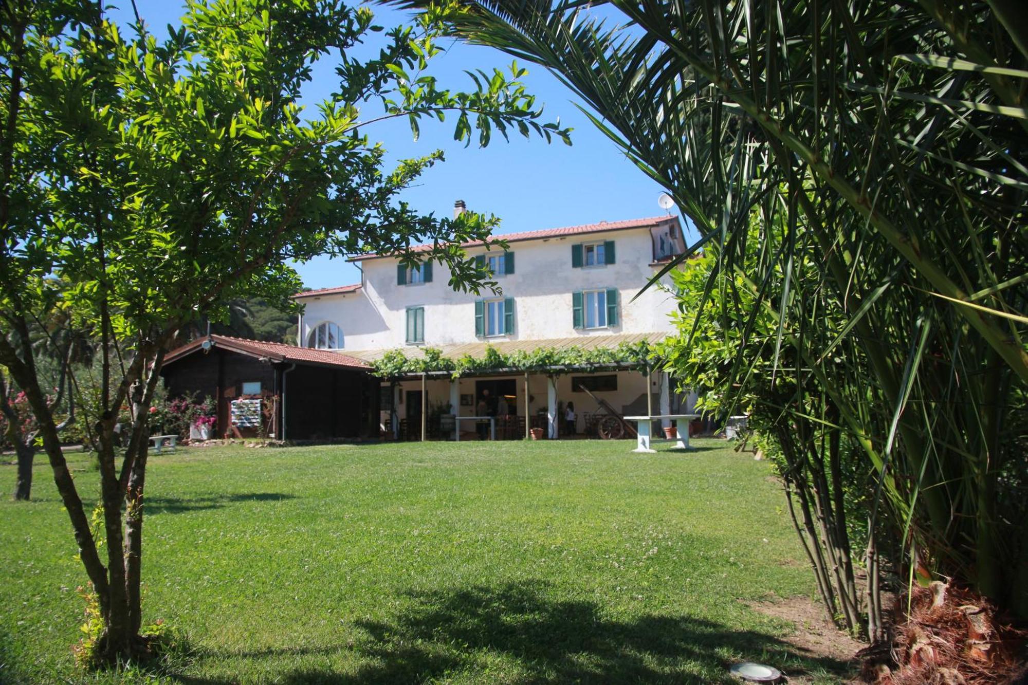 Azienda Agricola Sapereta Porto Azzurro Bagian luar foto